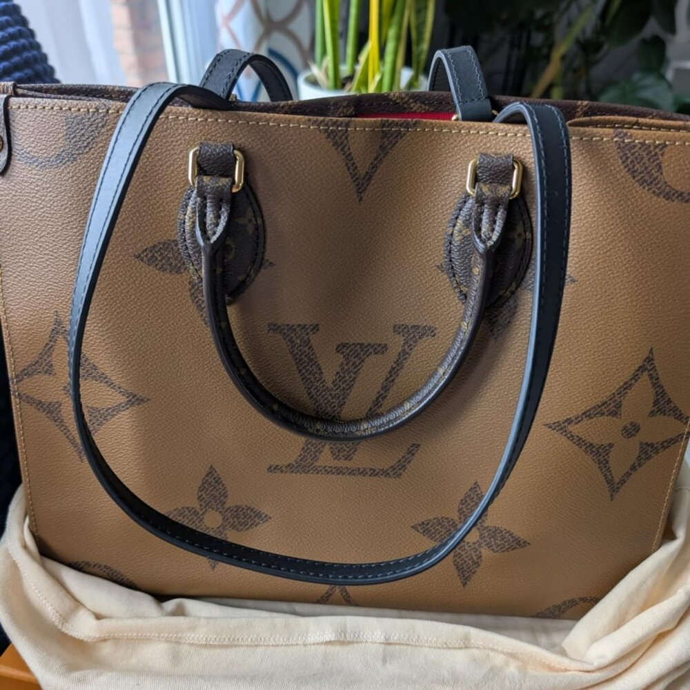 Preloved Brown/Cream OnTheGo MM Louis Vuitton